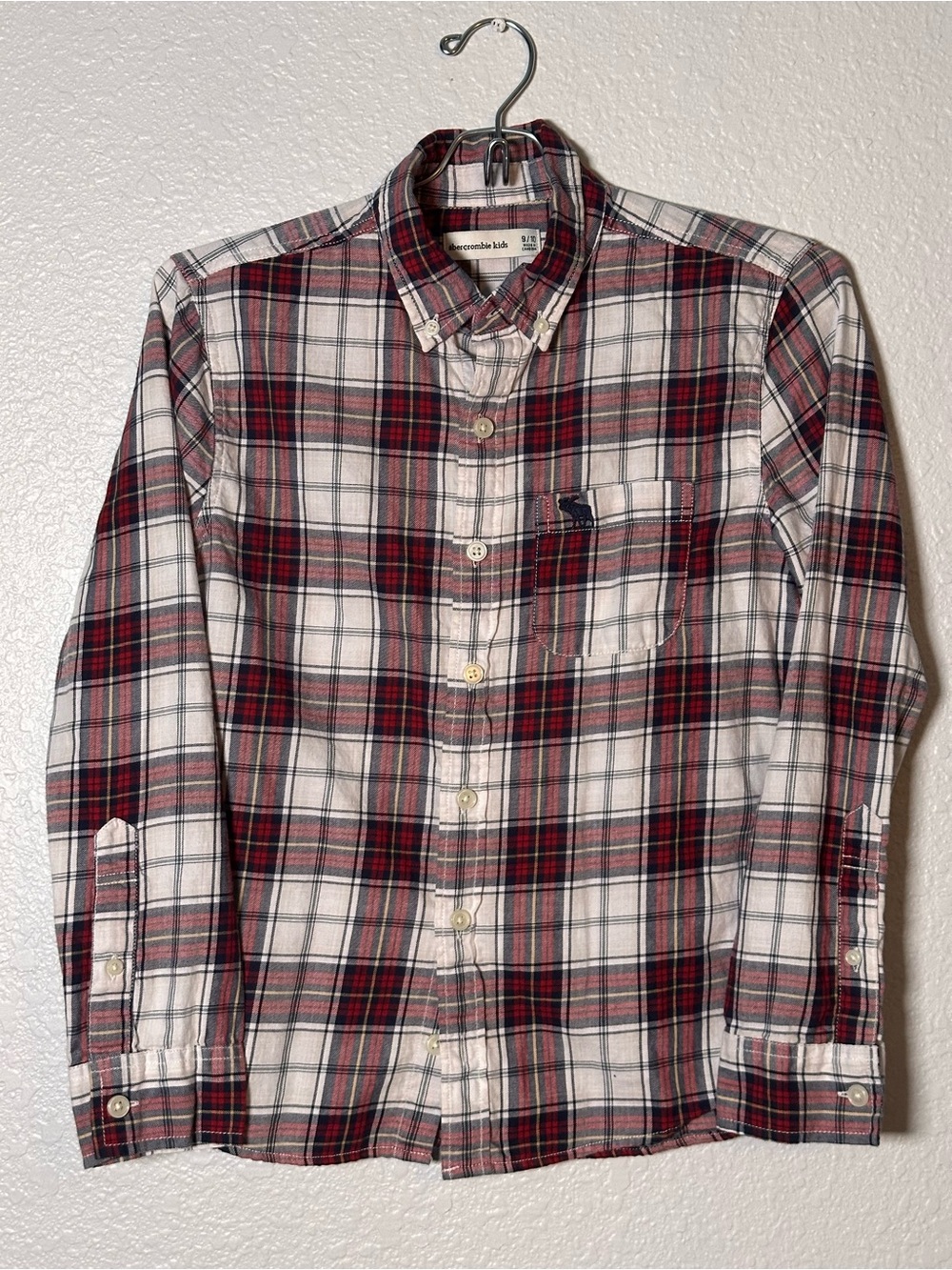 Abercrombie Kids // White and Red Plaid Button-Down Shirt 100% cotton - Boys
